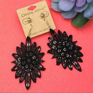 🌼 Black Lace Sequin Burst Dangle Earrings